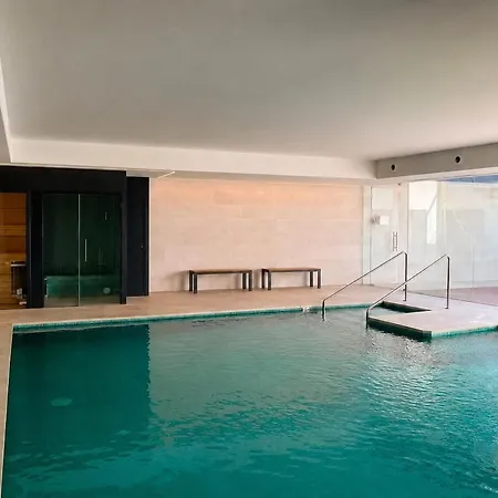 Apartament Gelijkvloers 3 Slaapkamer 'thetis' *